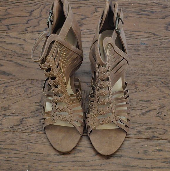 Shoedazzle heels - Picture 1 of 4